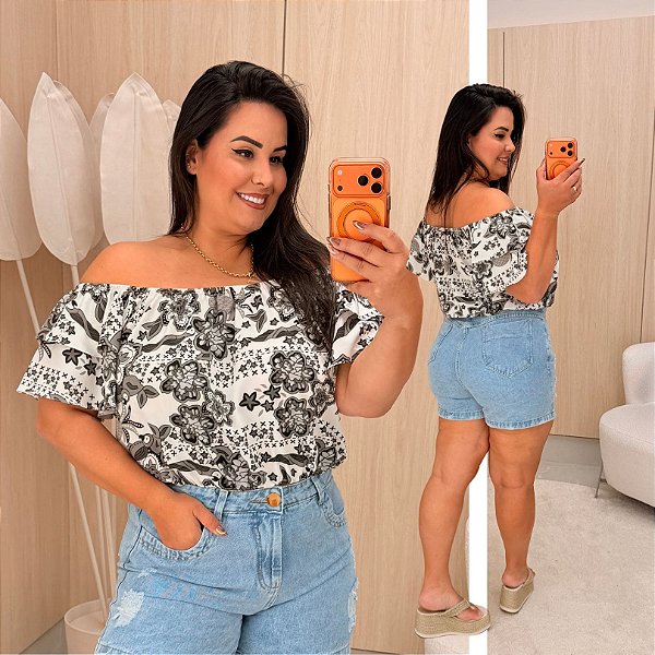 Cropped Ciganinha Vip Estampado Preto e Branco Plus Size