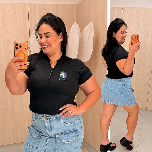 T shirt Brasil Botão Preta Plus Size
