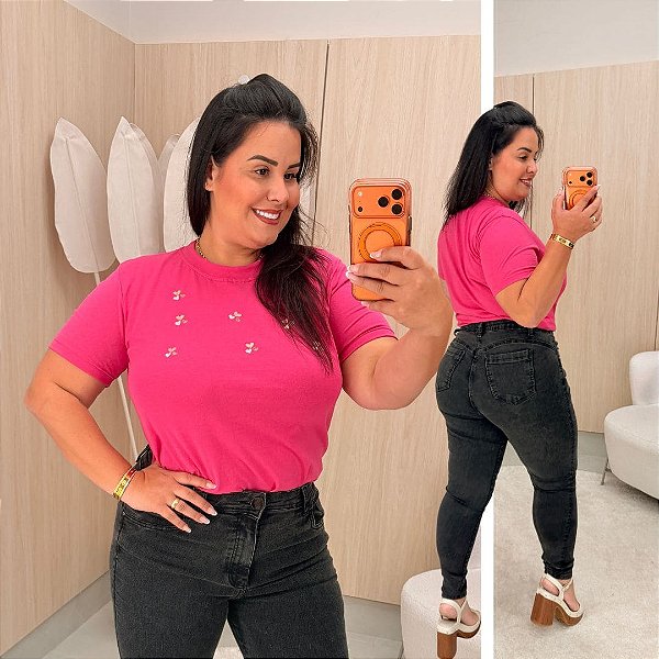 T shirt Bordada Coração Luiza Pink Plus Size