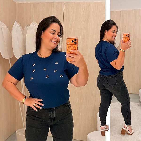 T shirt Bordada Coração Luiza Azul Plus Size