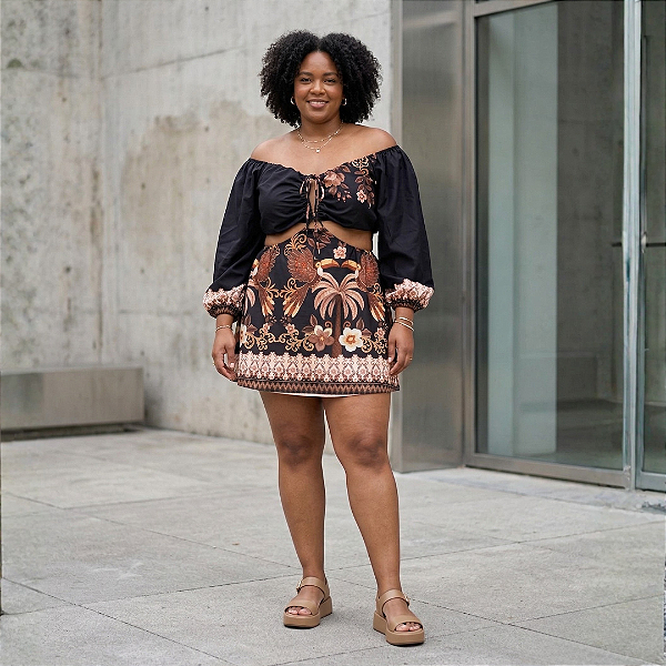 Macaquinho Pamela Manga Pássaros Plus Size