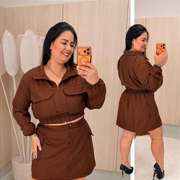 Conjunto Manga Mônica Cargo Marrom Plus Size