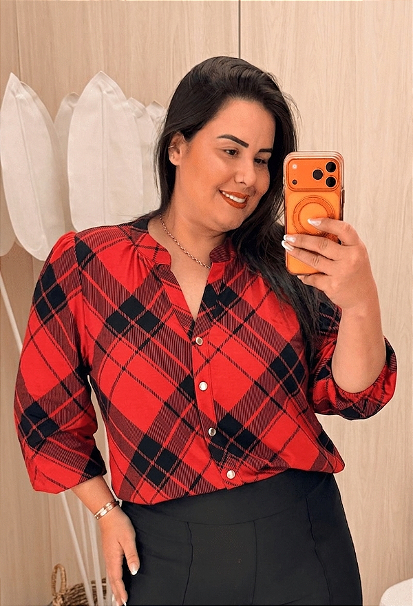Blusa Manga Botão Sabrina Vermelha Xadrez Plus Size