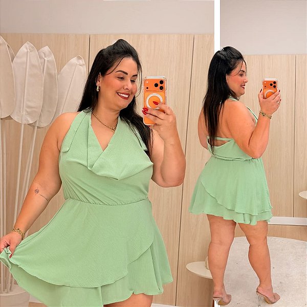 Macaquinho Gola Boba Lívia Verde  Plus Size