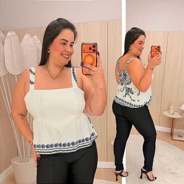 Blusa Alcinha Trop Off Estampa Preta e Azul Plus Size
