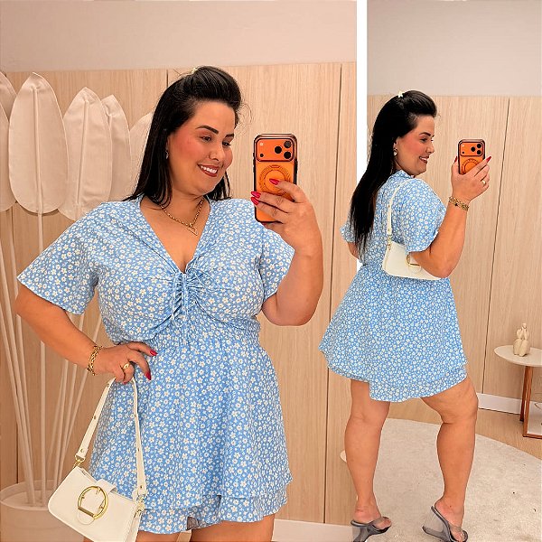 Macaquinho Mia Floral Azul Plus Size