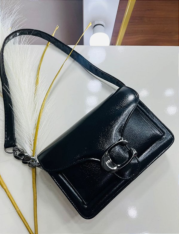 Bolsa Isa Fivela Preta Plus Size