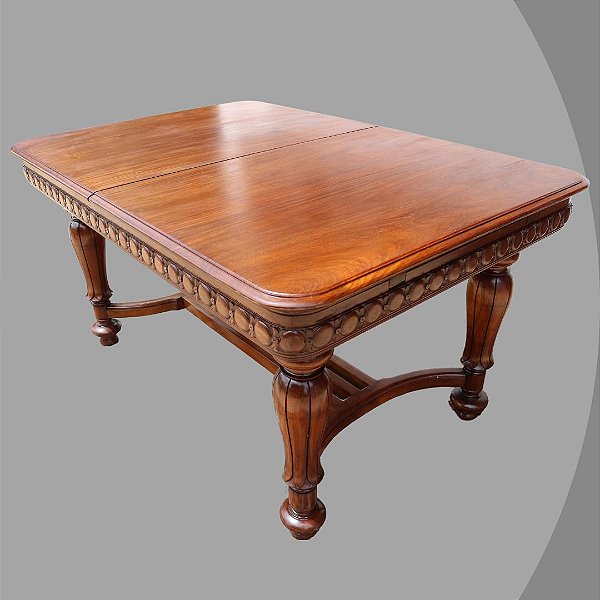 Mesa Luis XVI 8 Cadeiras Madeira Vinhático Robusta