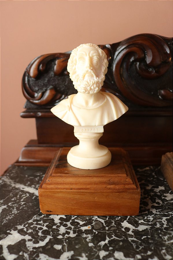 Homero - Escultura Italiana  em pó de mármore Poeta Grego