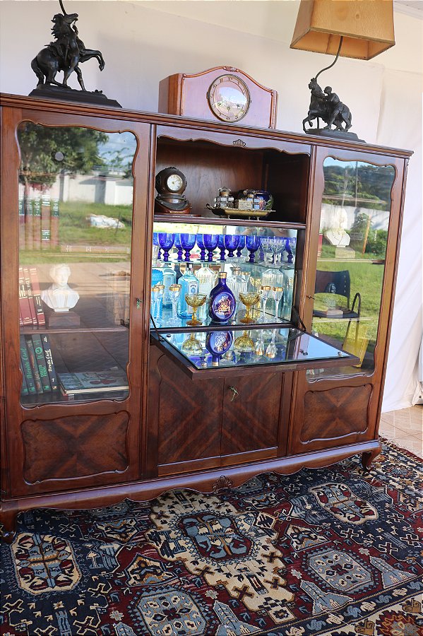 Biblioteca/estante  com Bar em Jacarandá  de 1.950