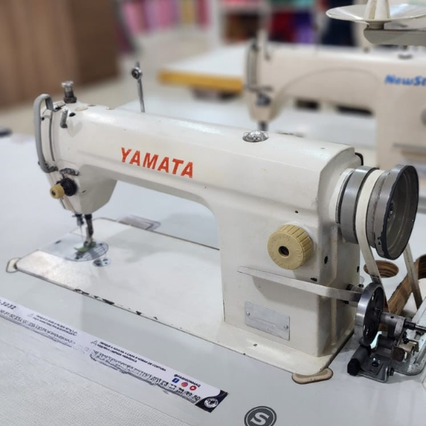 Máquina de Costura Industrial Reta Yamata FY8500 [USADA]