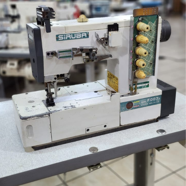 Máquina de Costura Industrial Galoneira Siruba F007E [USADA]