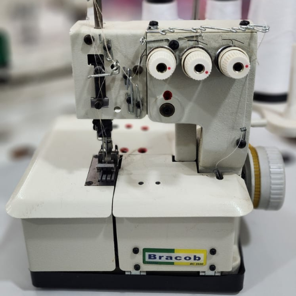 Máquina de Costura Semi Industrial Galoneira Bracob BC2600-3P [USADA]