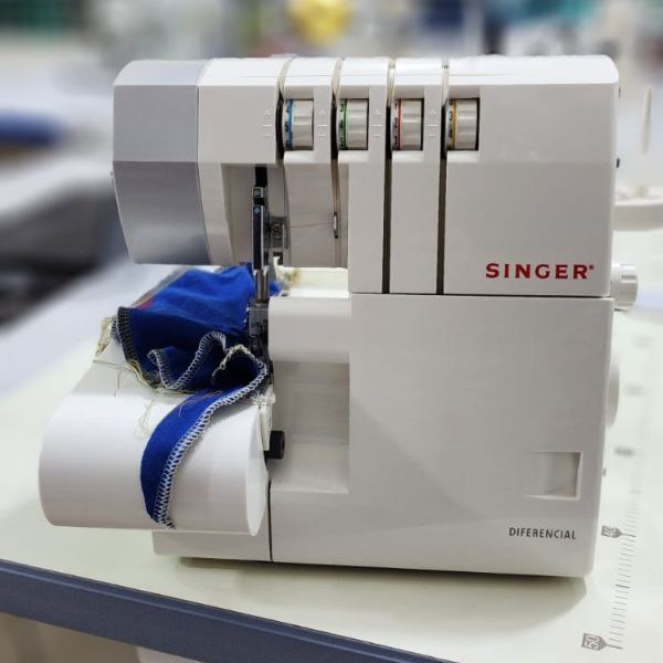 Máquina de Costura Doméstica Overloque Singer 14SH [USADA]