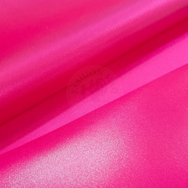 Plástico Translúcido Fosco 0.40 Pink (Sarja PVC) para Bolsas e Necessaires (0,50 x 1,40m)