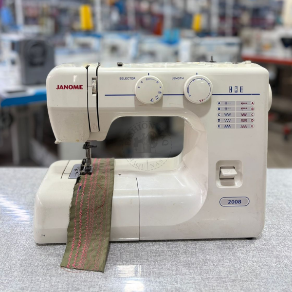 Máquina de Costura Doméstica Janome 2008 [USADA]