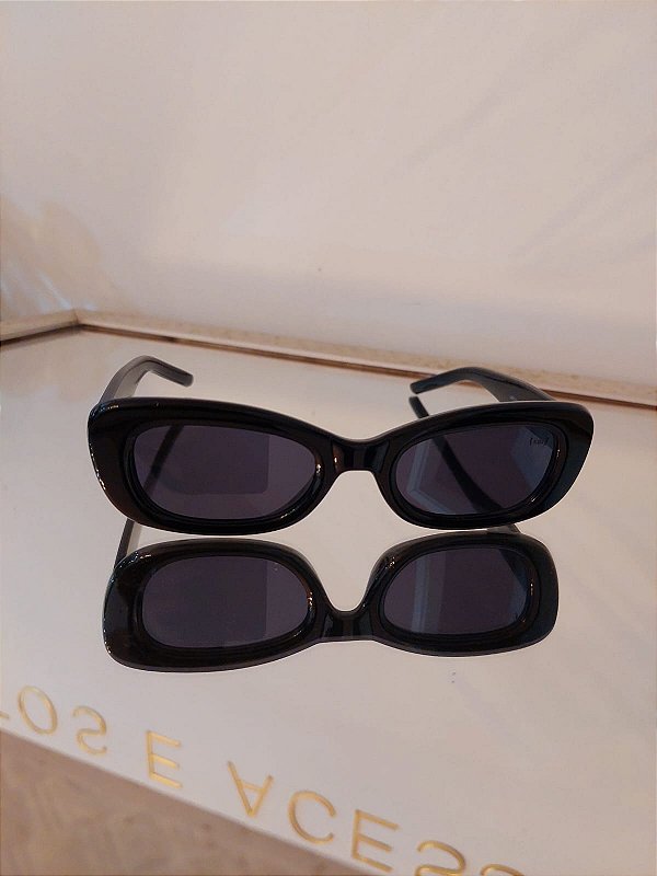OCULOS DE SOL OVAL PRETO
