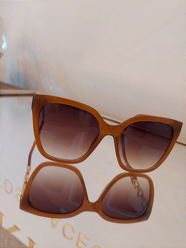 OCULOS DE SOL QUADRADO CORRENTE