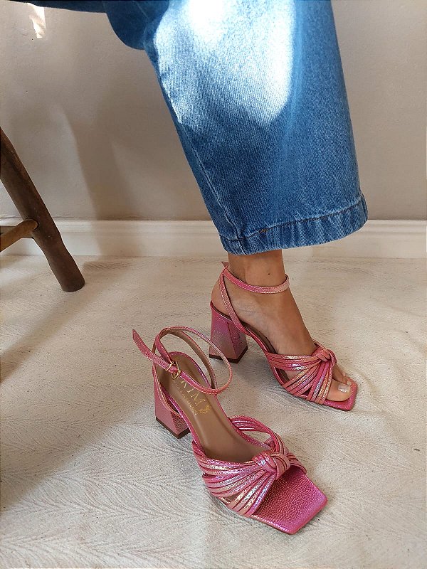 SANDALIA VEVETE ROSA HOLOGRAFICA  SALTO BLOCO