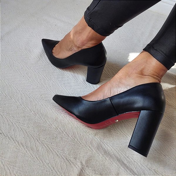 SCARPIN CHARLOTE PRETO