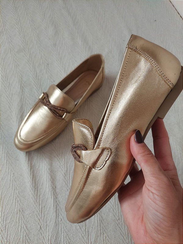 LOAFER JECY COURO OURO LIGTH STRASS