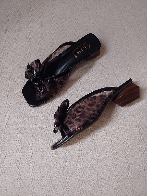 TAMANCO ARETA COURO TELA ONÇA