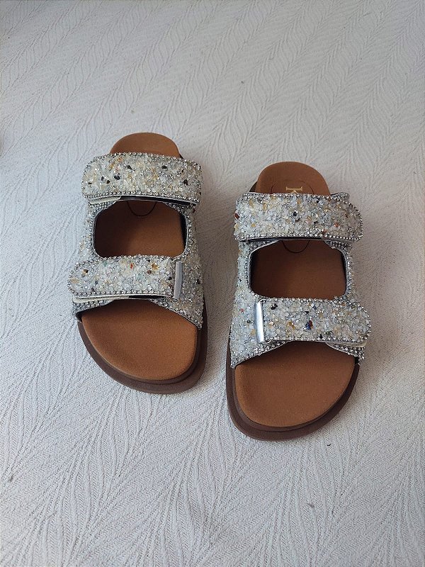 PAPETE CAROL EM PEDRARIA PRATA