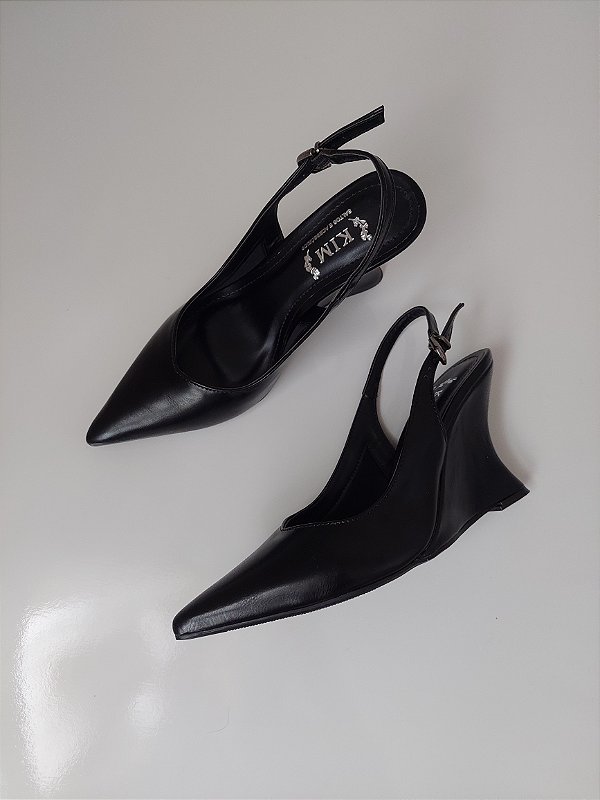 SCARPIN SLINGBACK CAMÉLIA PRETO