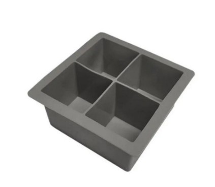 Forma de Silicone Gelo Com Tampa  4 Cubos Grandes