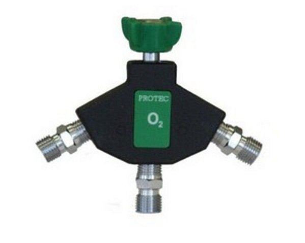 TOMADA TRIPLA C/VALV IMPACTO O2