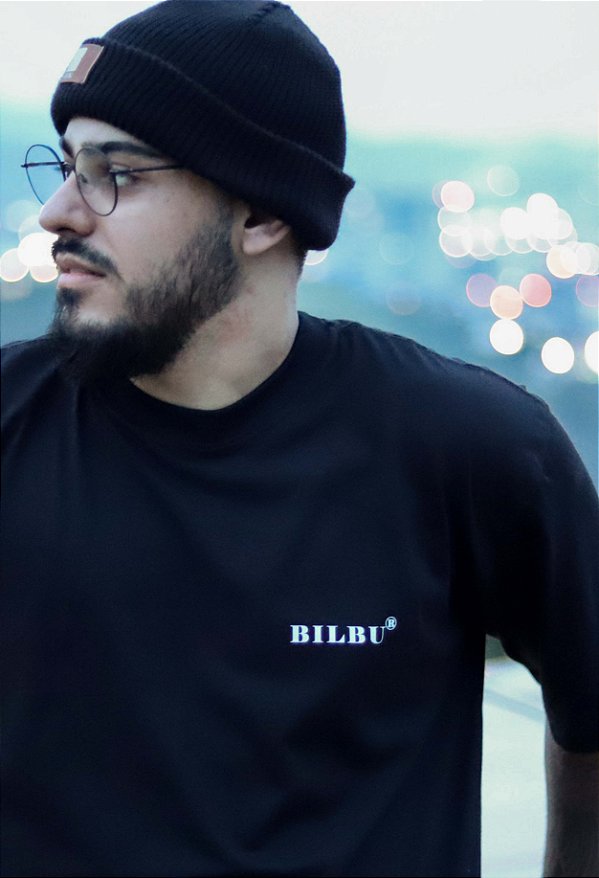 Camiseta PREMIUM OVERSIZED - ESTAMPA BILBU - PRETA