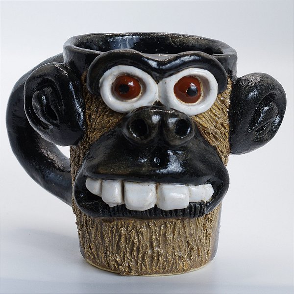 Caneca cerâmica artesanal Chímpa