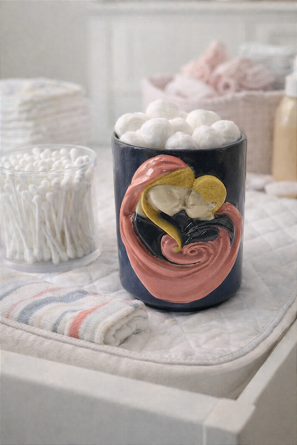 Porta treco artesanal cerâmica mãe