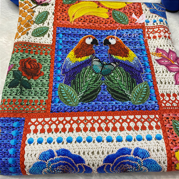 SARJA IMPERMEÁVEL CROCHÊ ARARAS E FLORES