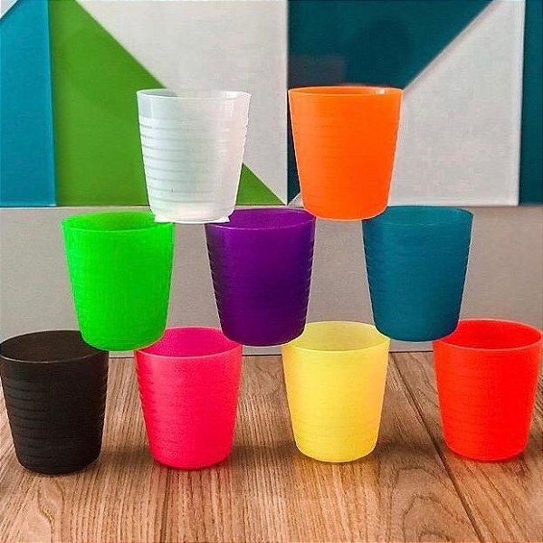 Kit Conjunto com 09 Copos Coloridos Ideal Para Crianças