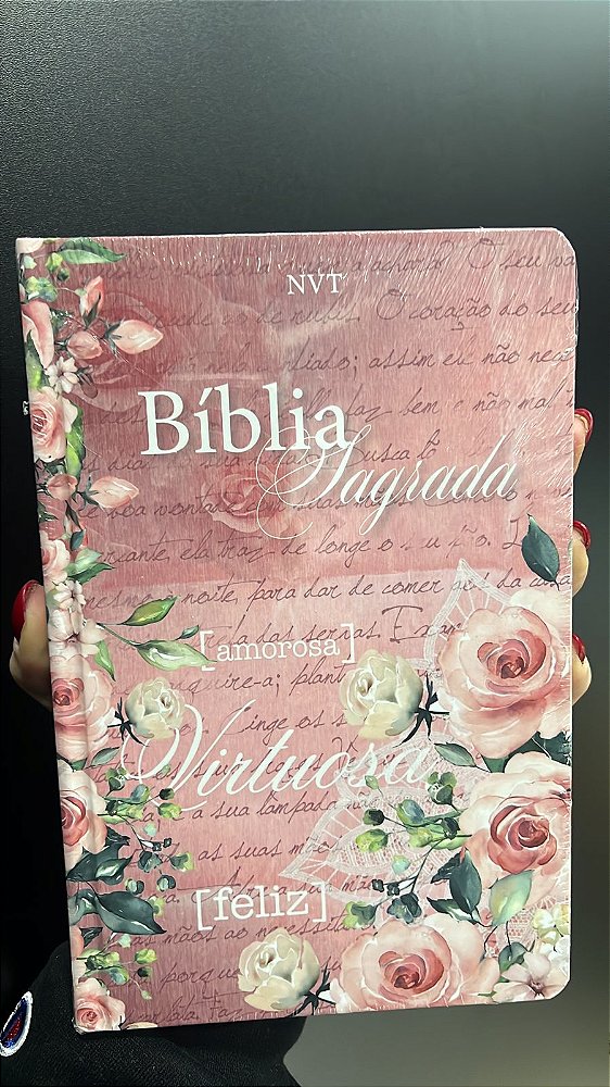 Bíblia Sagrada Mulher Virtuosa - NVT Capa dura - Rosa