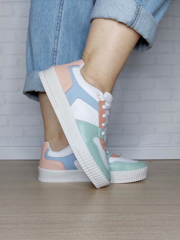Tênis Feminino Multicolor Verde, Azul e Rosa