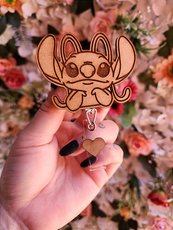 Porta Crachá Angel em MDF