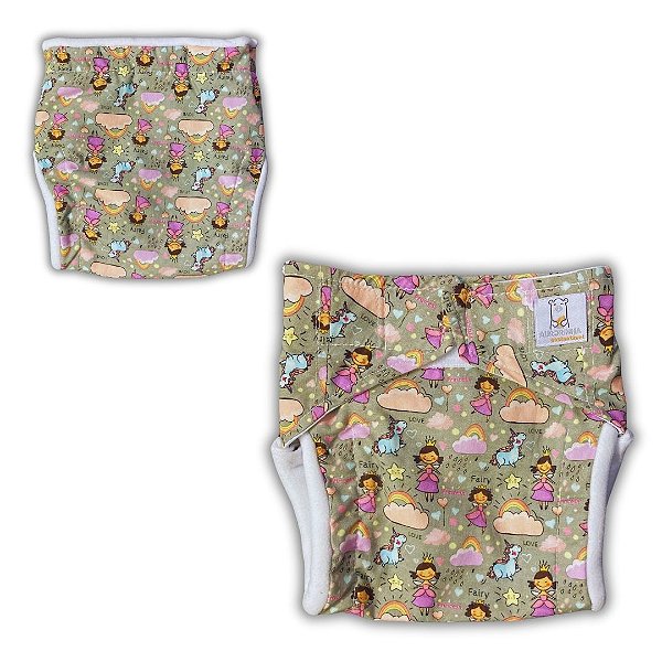Fralda de Pano Ecológica AURORINHA SUSTENTÁVEL Pocket Tricoline PRINCESAS E UNICÓRNIOS Tamanho Único 4kg/18kg