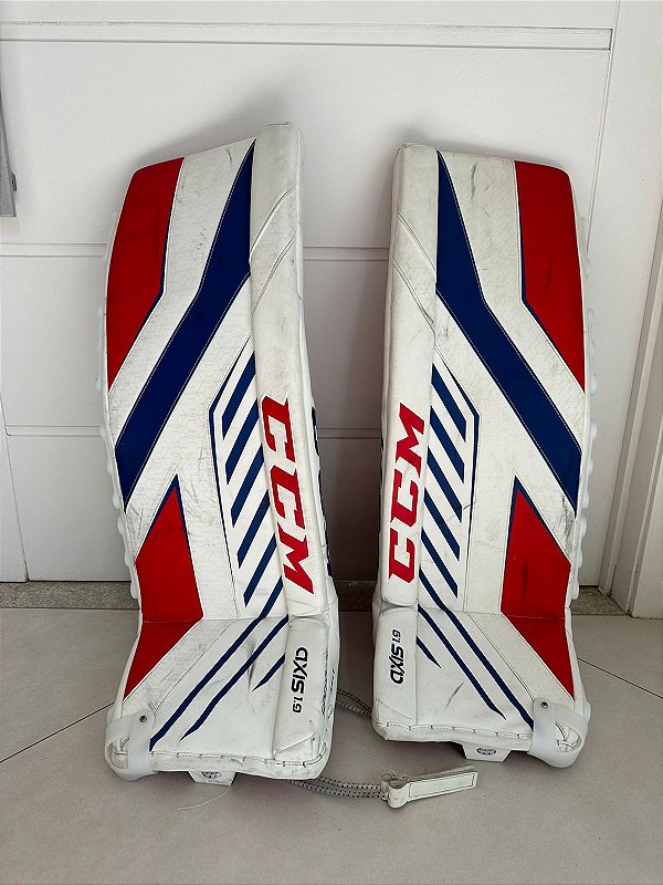 Perneira/Pads de goleiro CCM Axis 1.9(Semi-novo excelente estado) 34+1