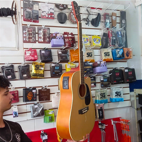 Violão Elétrico Giannine (Retirada só na loja física)