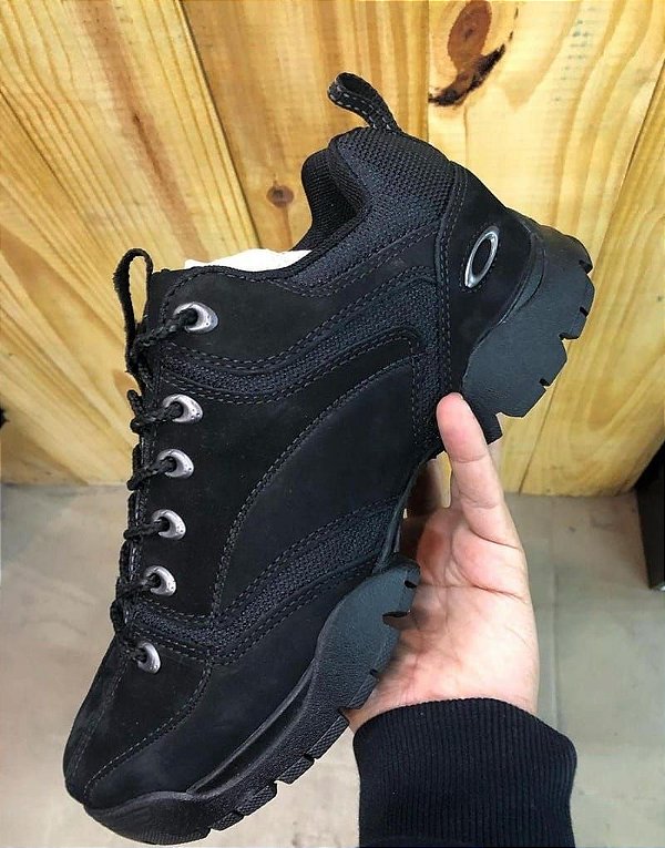 Sapatos de Oakley: Agora com até −50% | Stylight