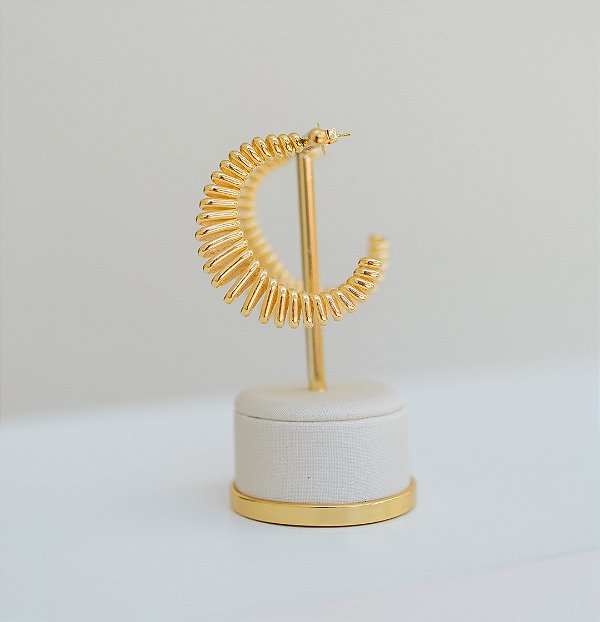 BRINCO DE ARGOLA MOLA TARRAXA NO OURO