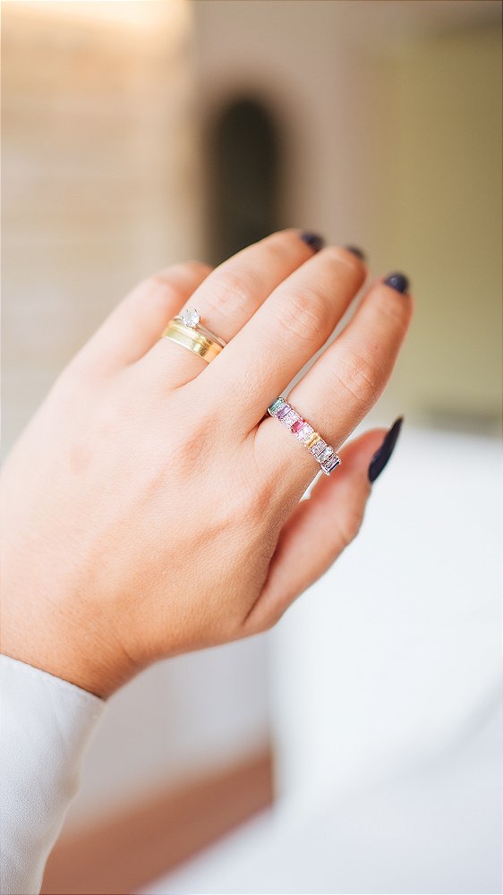 ANEL VITRAL PASTEIS NO RÓDIO