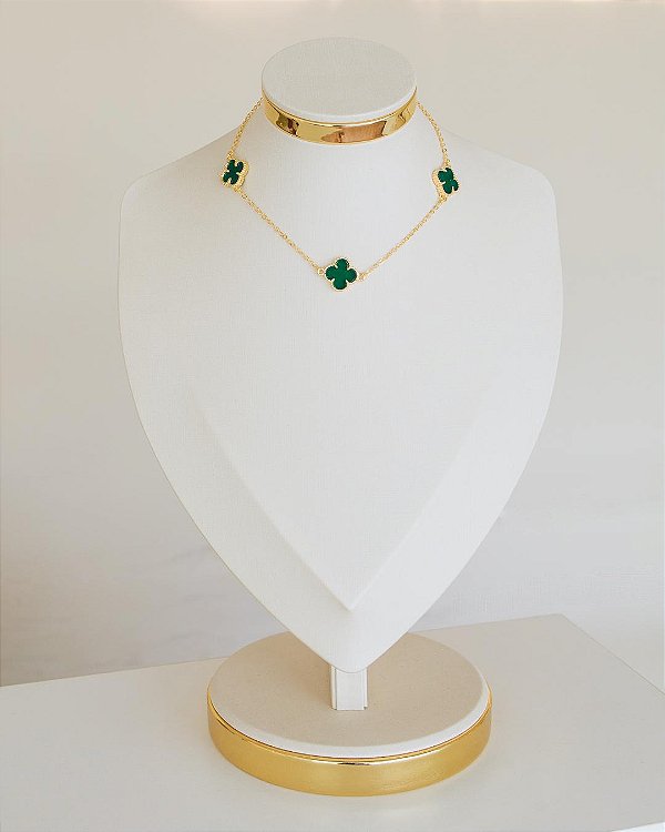 COLAR TREVO TRIPLO CADEADINHO JADE NO OURO
