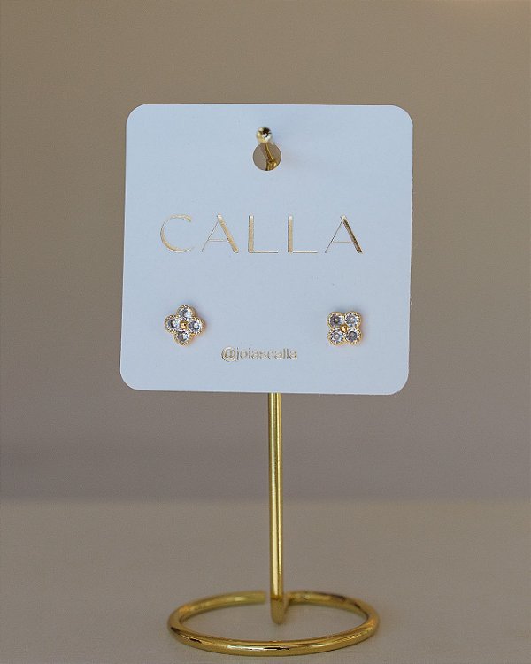 BRINCO TREVINHO CRAVEJADO NO OURO