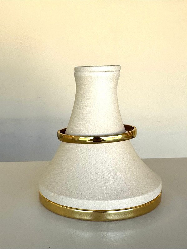 BRACELETE LISO DOURADO NO AÇO INOX