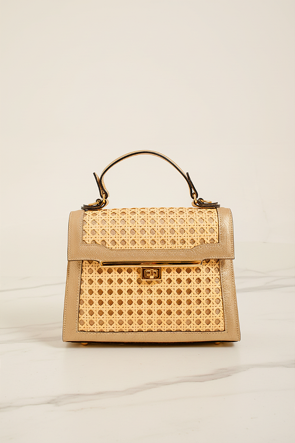 Bag Clau - dourada palinha