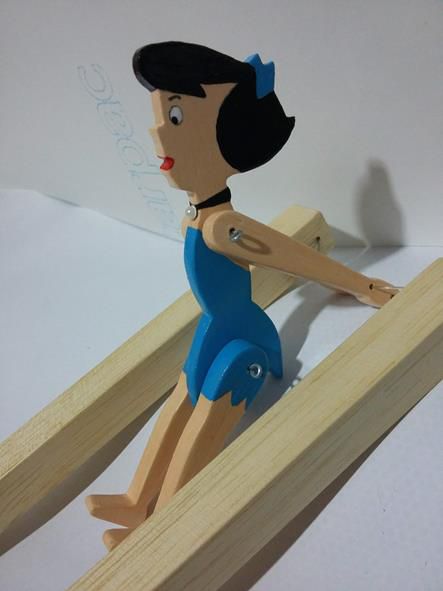 Brinquedo de Madeira Trapezista Mané Gostoso da Beth Flintstones