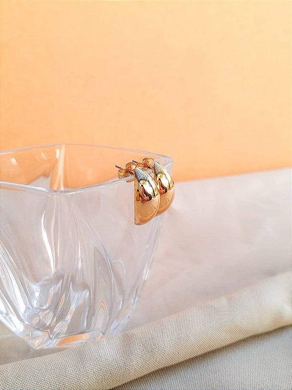 Brinco Dourado Gota